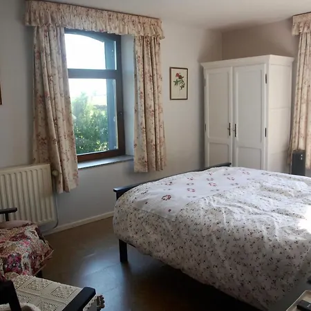 Le Buisson Bed & Breakfast